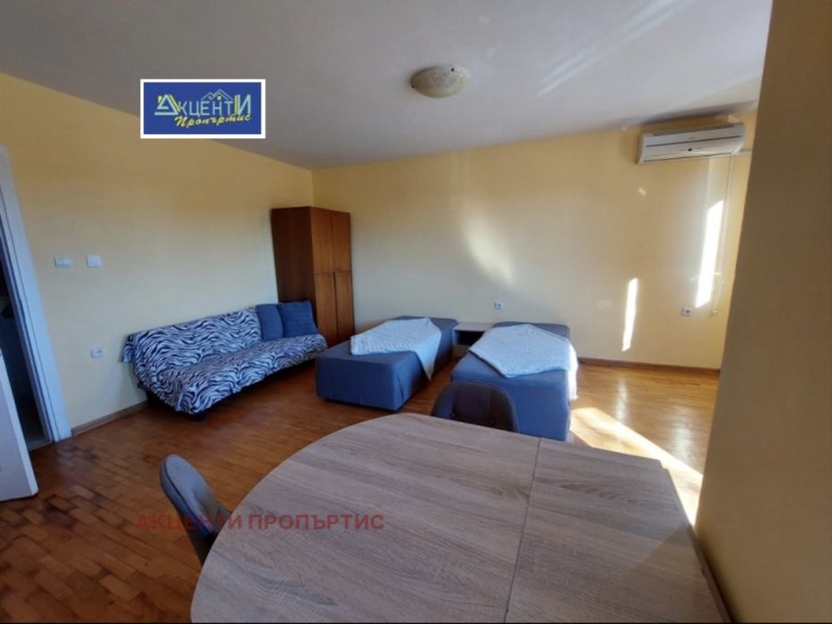 Продава се Едностаен апартамент в Велико Търново, Център - 45 кв.м за 1587 €/кв.м - Снимка #1