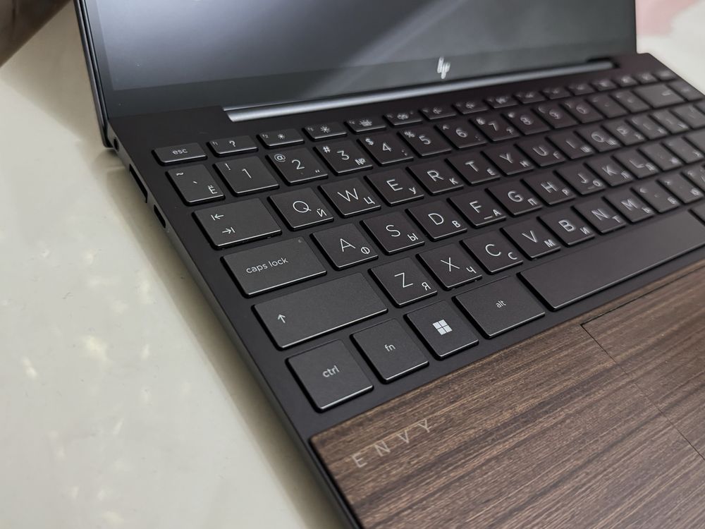 Ультрабук HP Envy 13 (Новое Состояние)