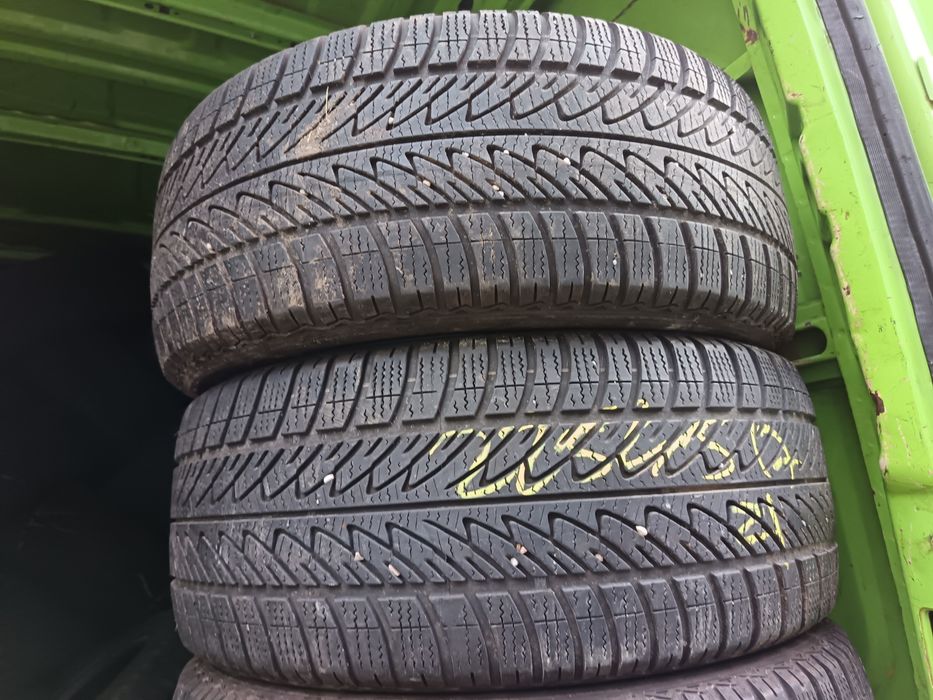 Anvelope MS iarna 225 45 17 goodyear 2021 5-6.5mm