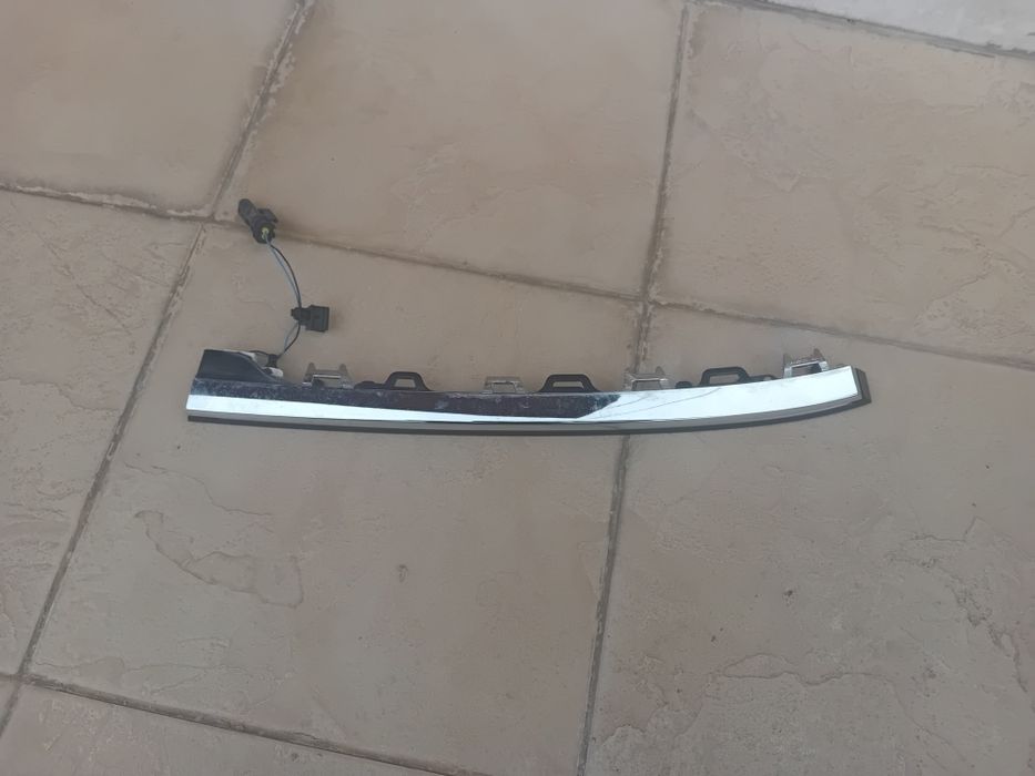 Banda led grila fata vw polo 2022-2024