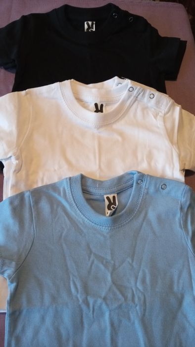 Tricouri pentru copii mărimea 6M și 18 M