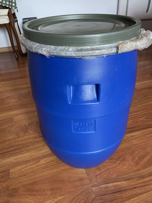 Butoi plastic varza