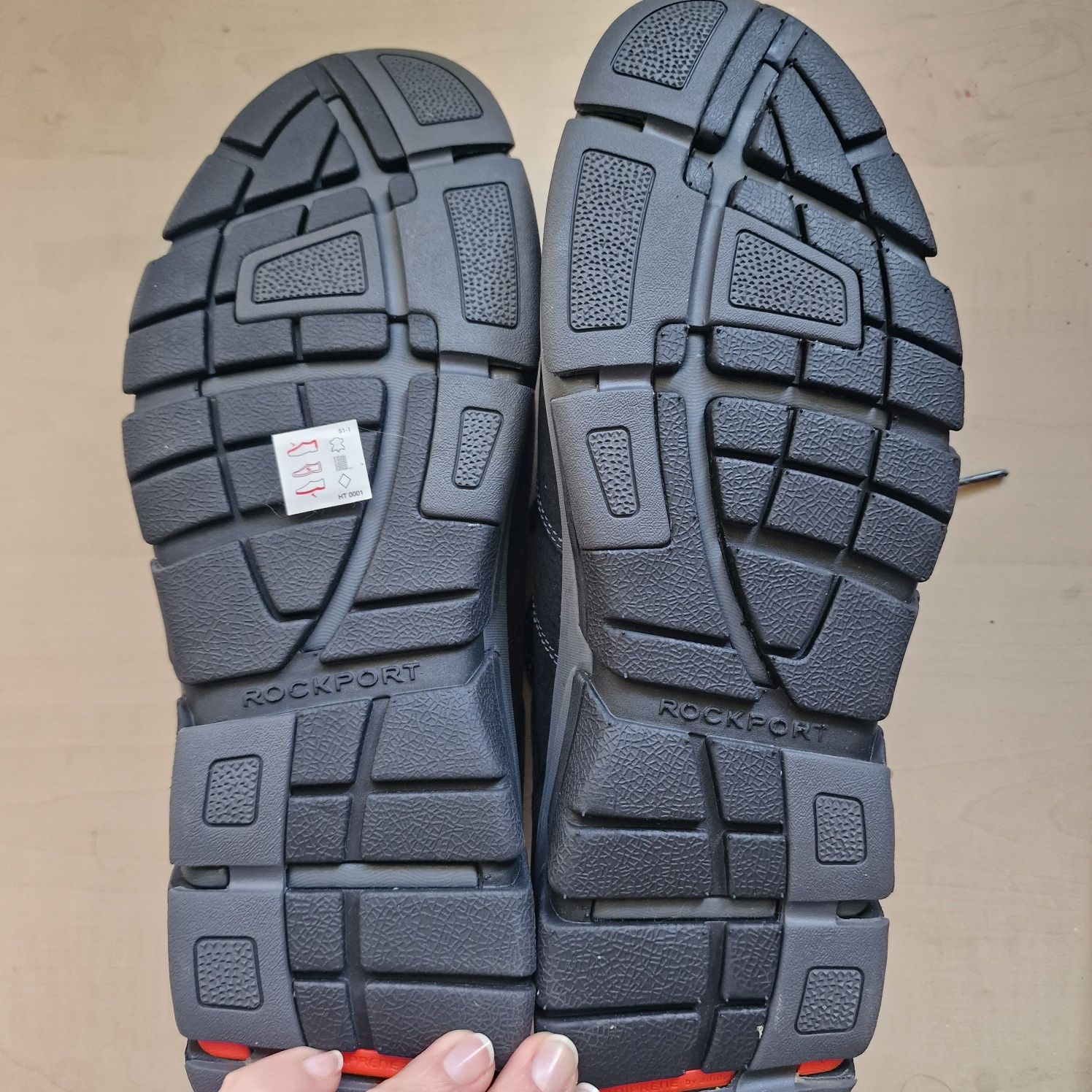 Спортни обувки Rockport,нови,черни