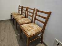 Vand 4 scaune tapitate lemn masiv stare excelenta vintage vechi