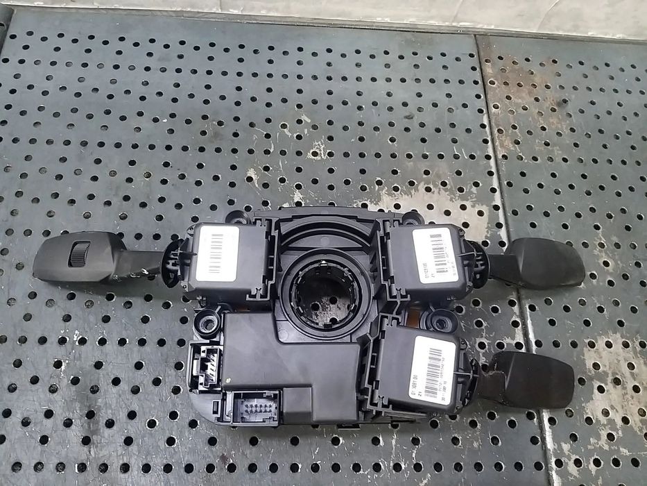 Bloc manete semnalizare stergator parbriz tempomat spirala volan bmw seria 1 e81 e87 696529902 0141834801