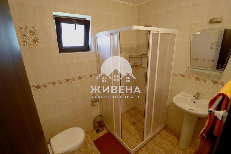 Продавам обзаведена къща в гр.Балчик