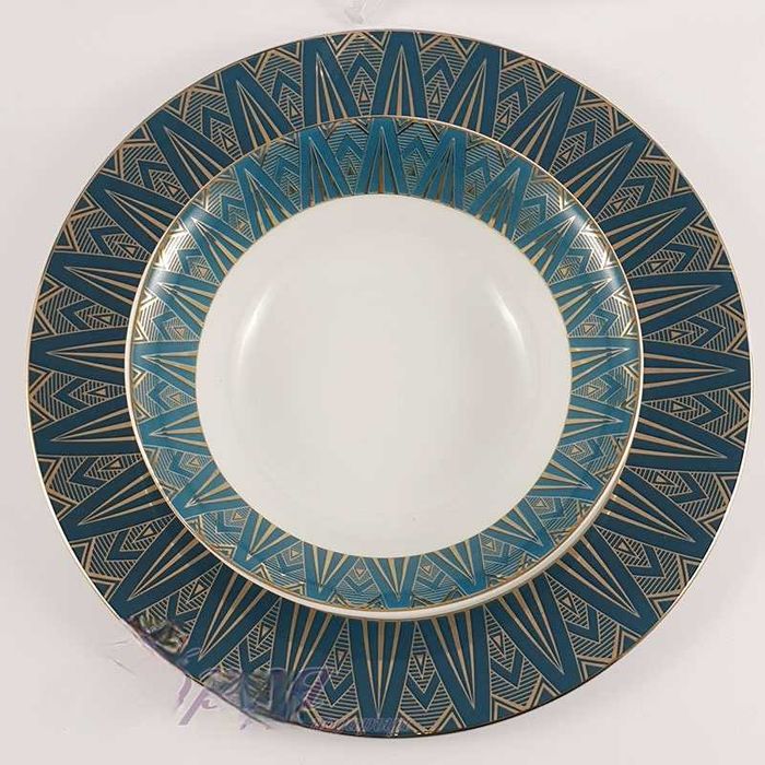 Луксозен сервиз за храна от 24 части