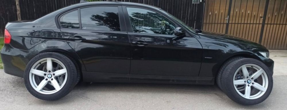 Jante bmw r18 8j et 30