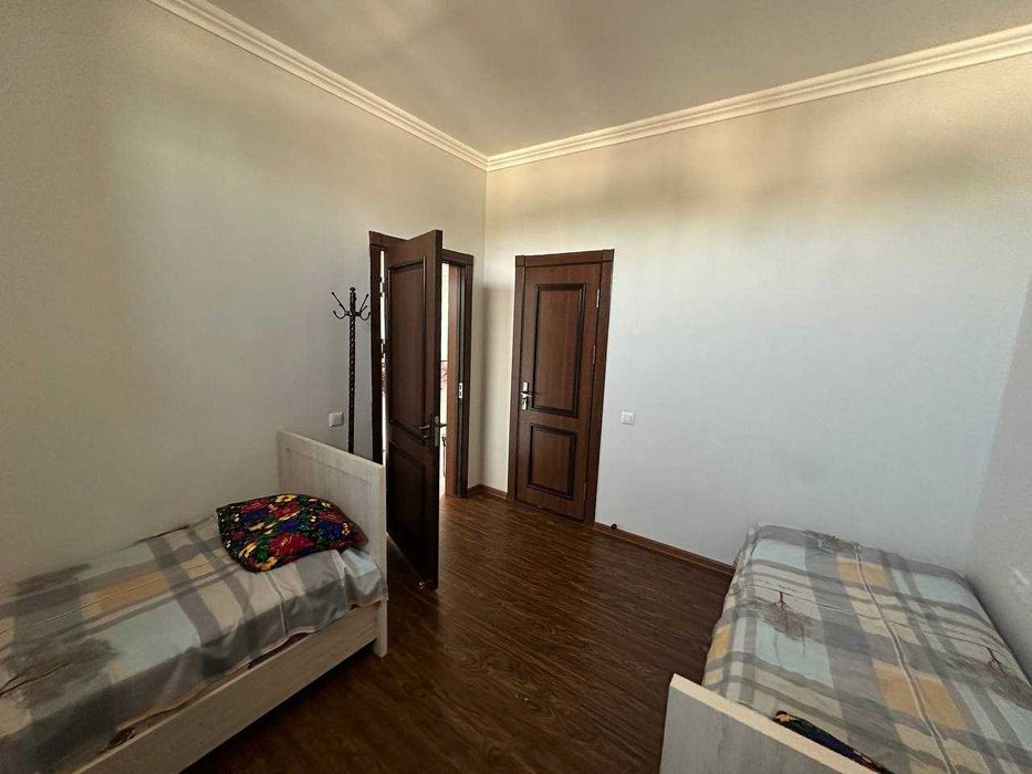 Катедж сотилади 2 каватли