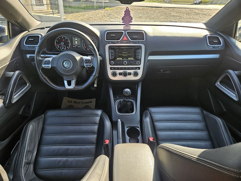 WV Sciroco 1.4 benzina manual 2014!