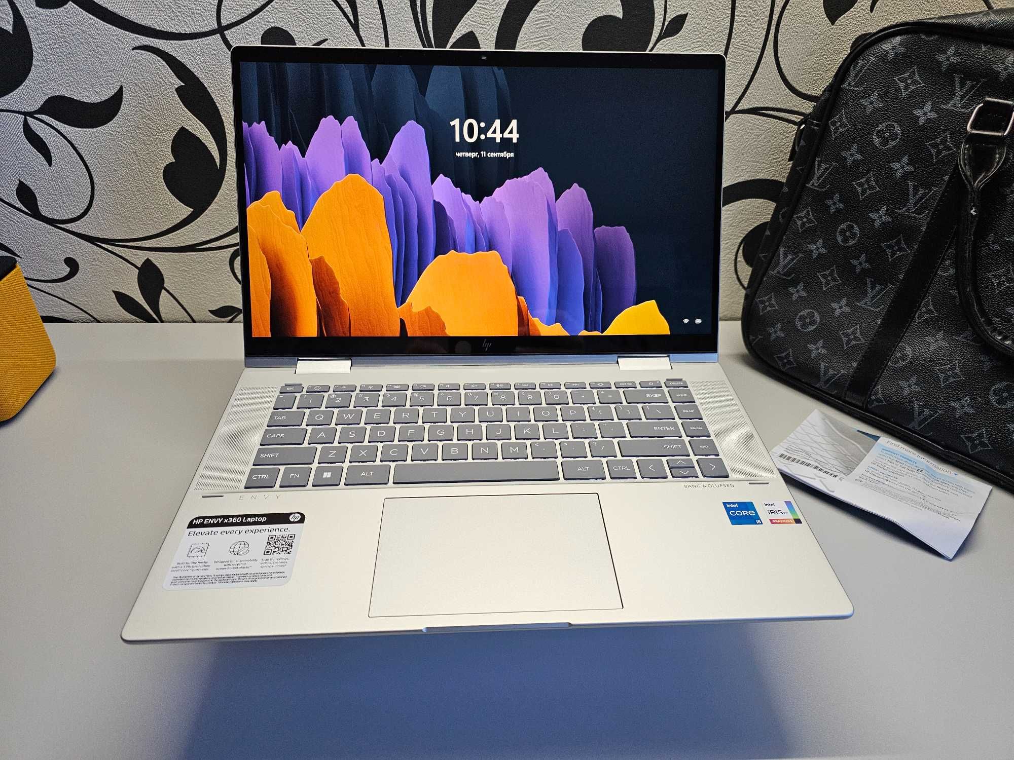 ПРОДАМ HP Envy X360 15 Ноутбук Core™ i5-1335U/8GB/256SSD/15.6"iPSTOUCH