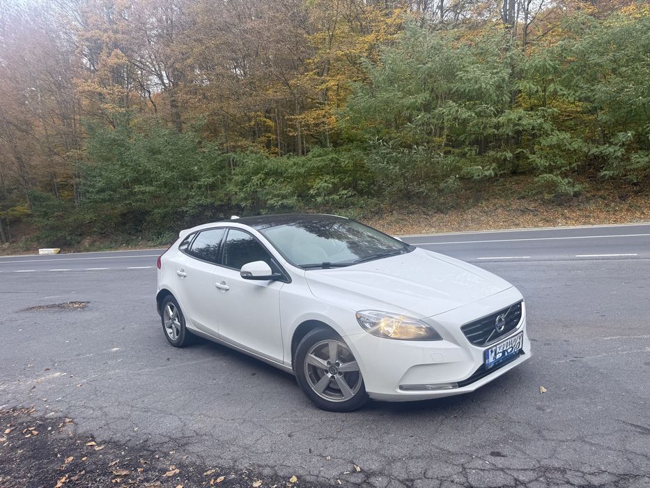 Volvo V40 2.0 diesel 150 cp
