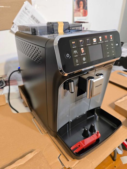 Philips seria 5500 Ep5541.50