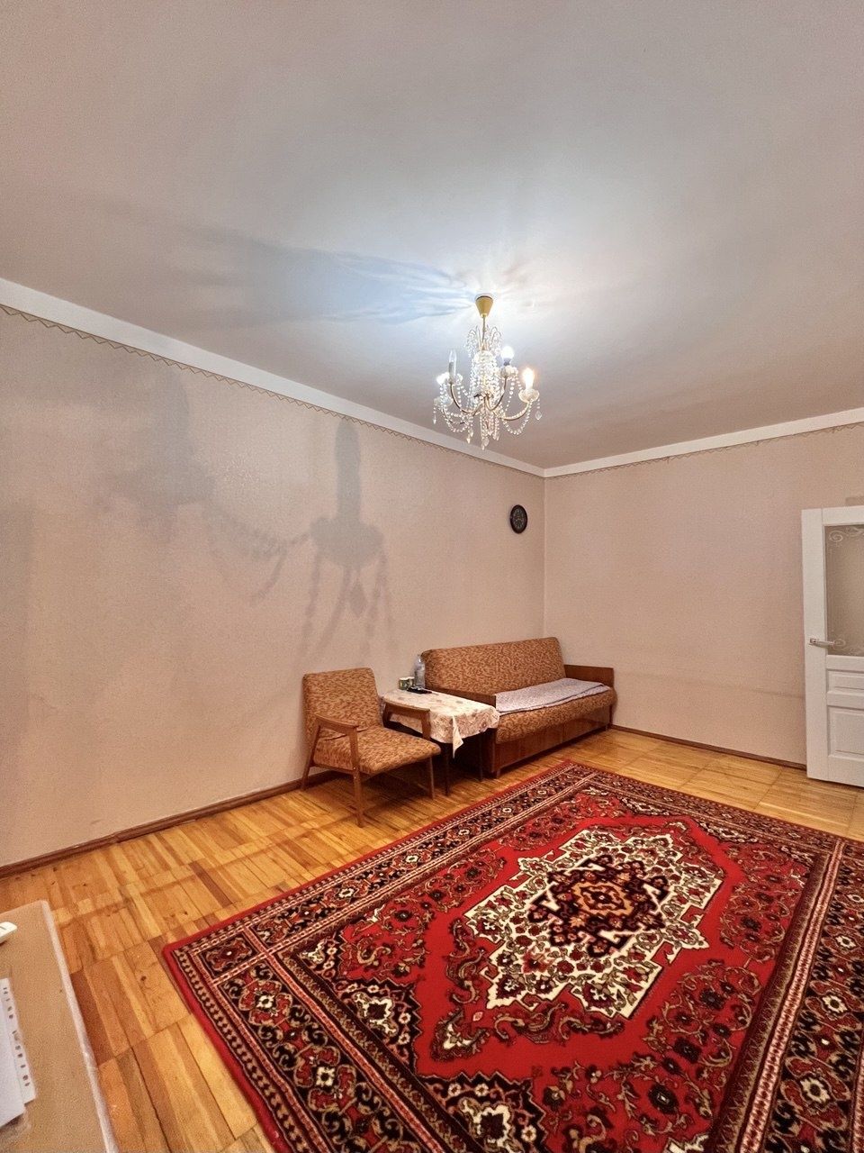 Без маклера. Ипотека. Кушбеги ориентир Аэропорт 2 комнатная 65м²