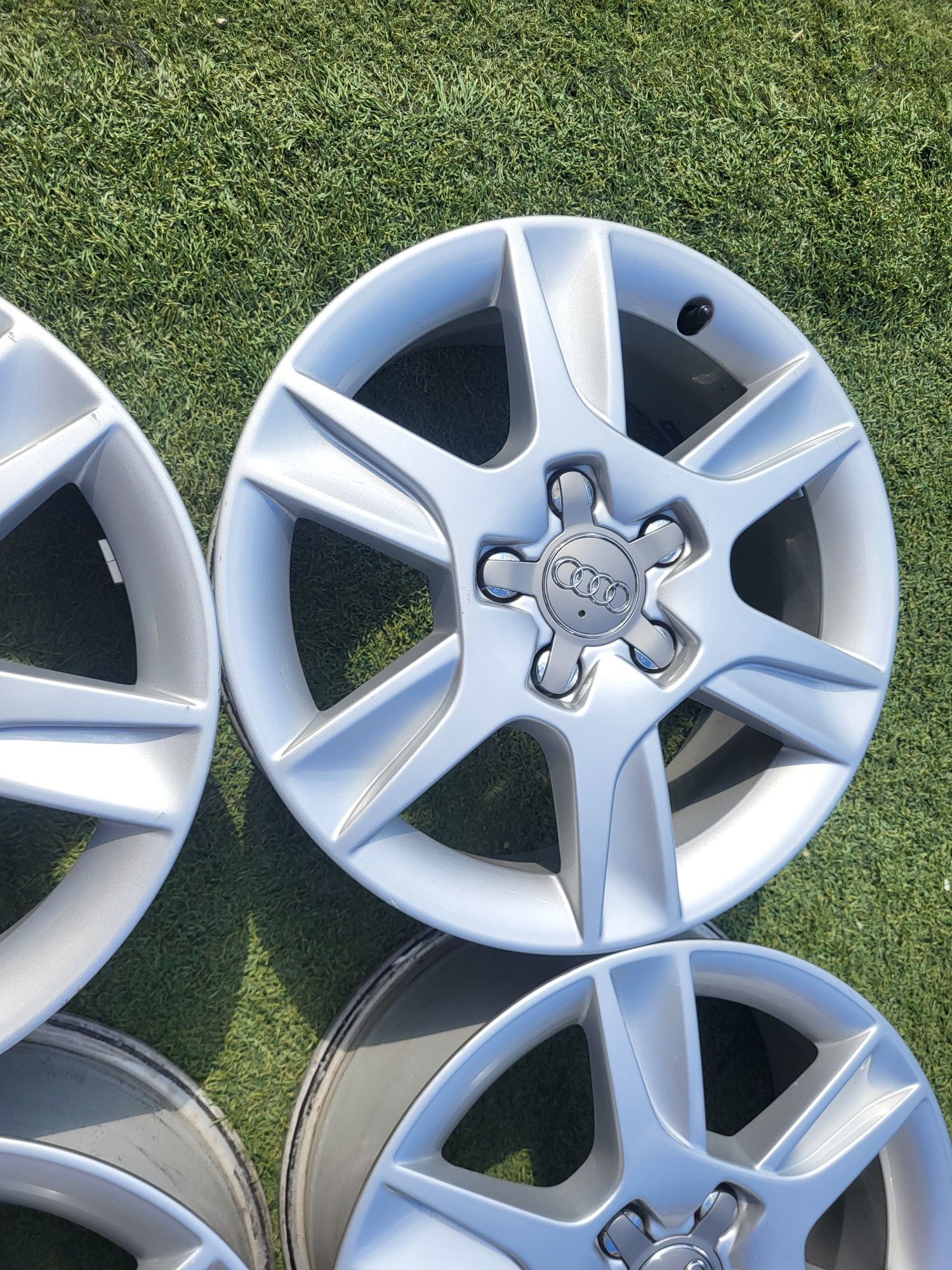 16 5x112 Audi A3 Bw Touran Caddy Golf Skoda 5х112