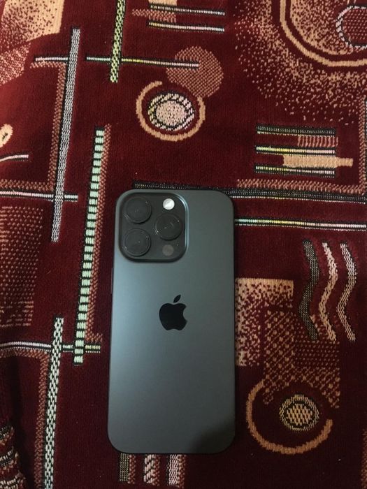 iPhone 16 pro на