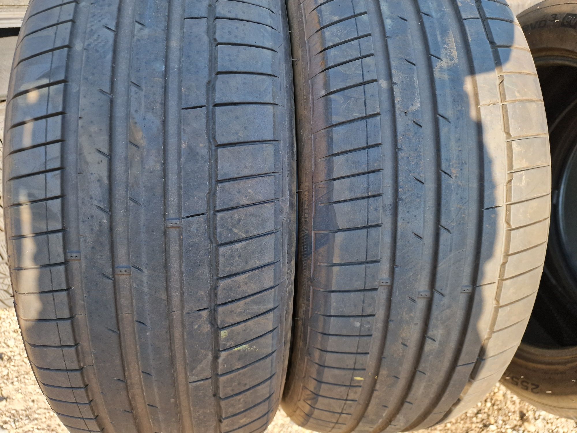 Anvelope 235/55R19 marca Hankook, DOT 2024 ,6 mm