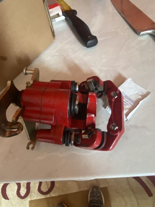 Etrier MICROCAR  spate stanga dreapta