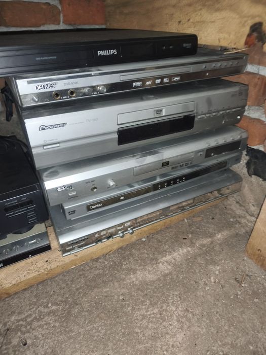 Radio Casetofoan- cd player - video - cd auto