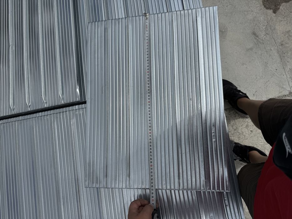 Плотове от индустриални рафтове