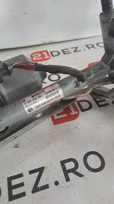 Ansamblu stergatoare cu motoras VW Golf 5 Plus / stanga dreapta 5m0955