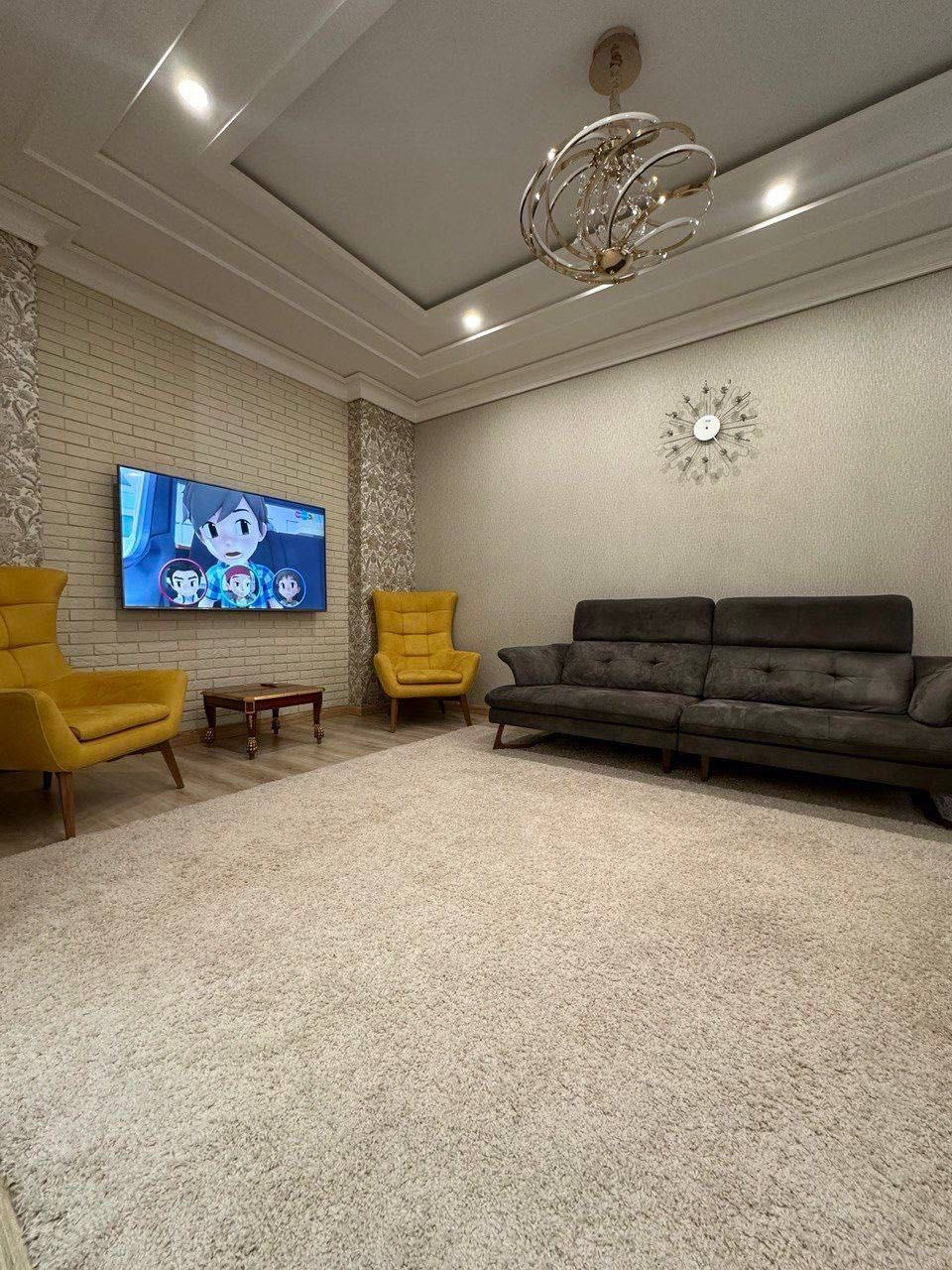 Dream House Продается 3 комнатная квартира ремонт 8-роддом Глинка