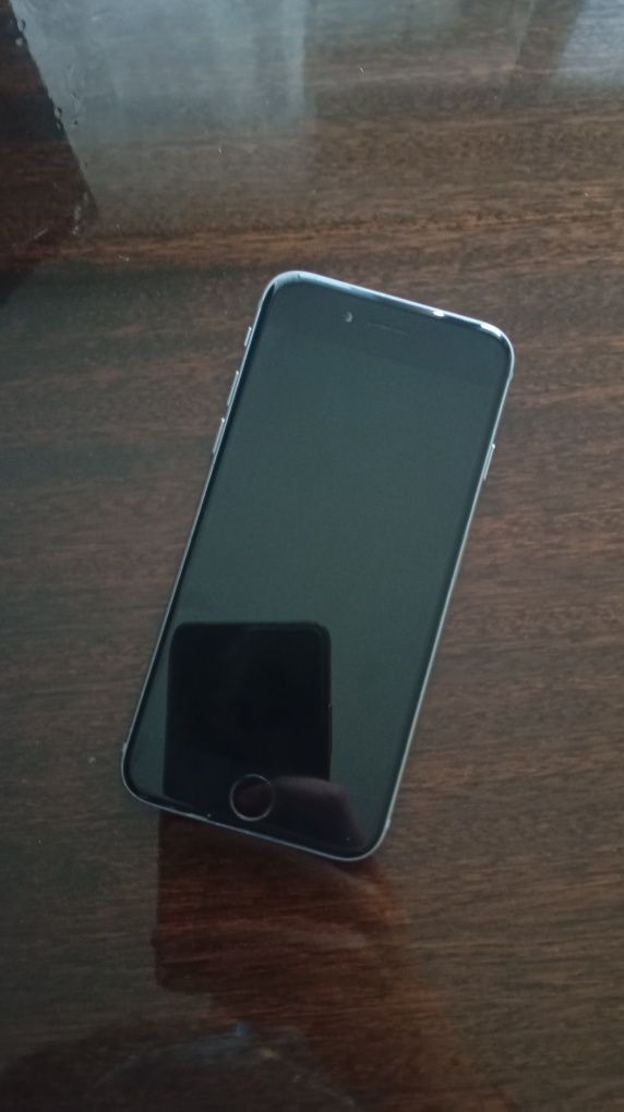 iphone 6 16gb A1586