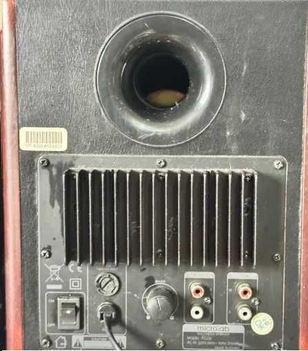 Microlab FC 330 2.1 Буфер с колонки