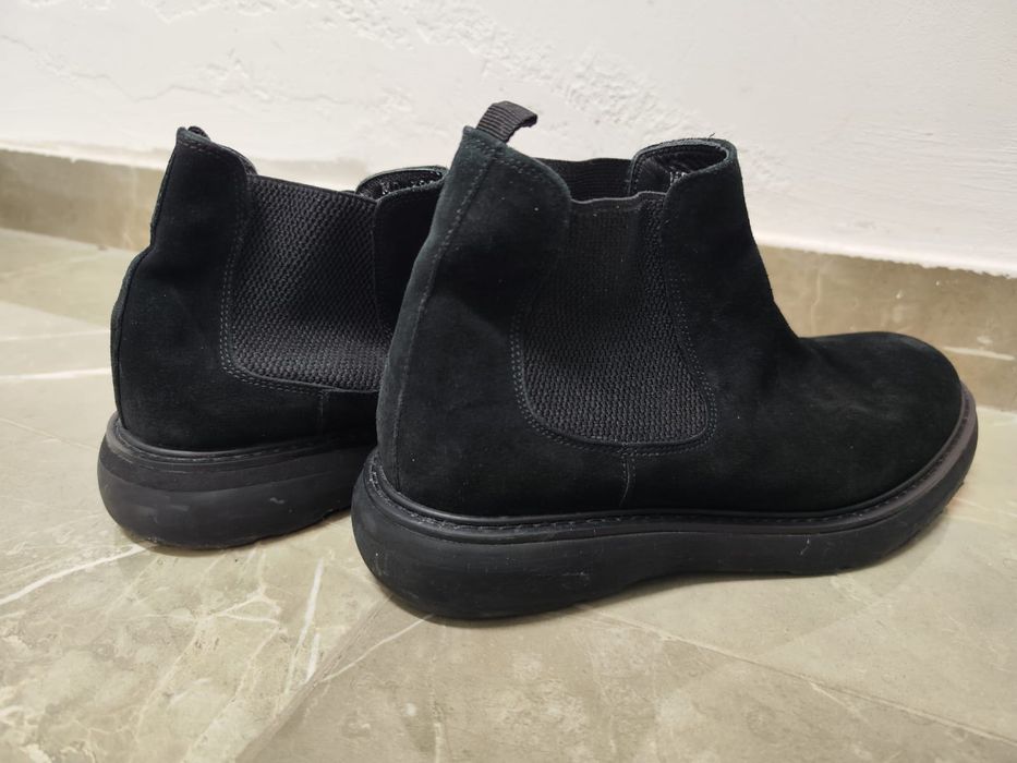 Ботинки замшевые Desa