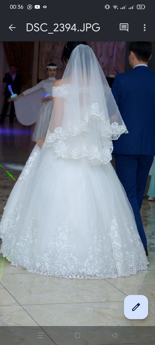 Продам шикарное свадебное платье