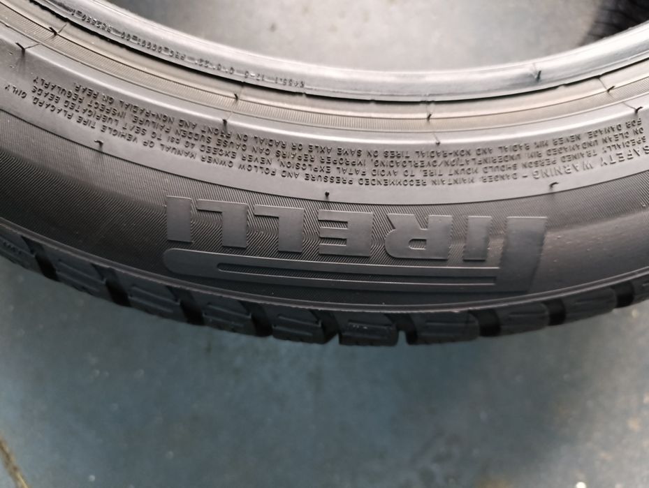 Anvelope de iarnă 255 45 19 Pirelli dot 2023
