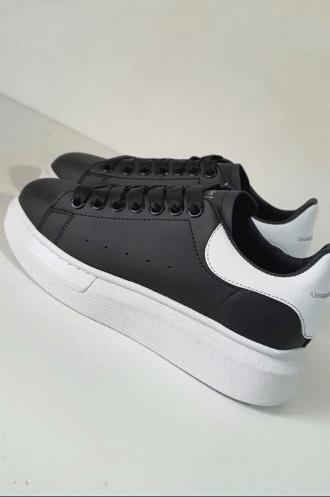 Adidasi Alexnder McQueen black&White