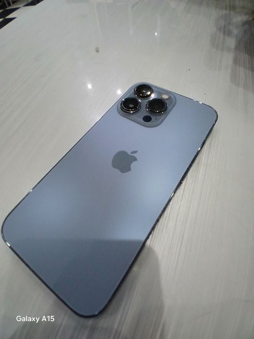 Iphone 13pro samsung a15