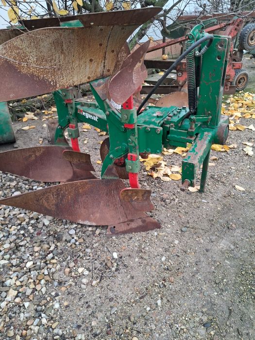 Plug reversibil Regent