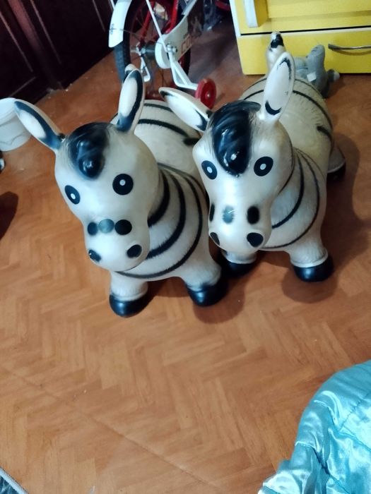 Продам игрушка осел