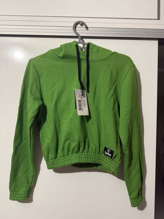 Дамско зелено горнище ново с етикет