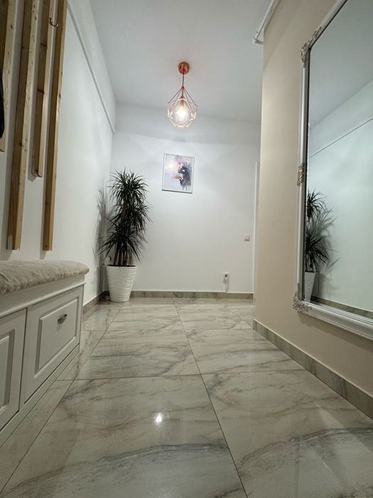 Vand apartament iris