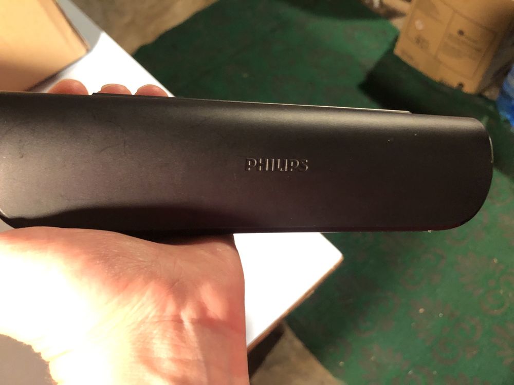Philips sonicare електрически четки с накрайници подарък