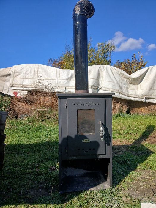 Vand semineu pentru foc