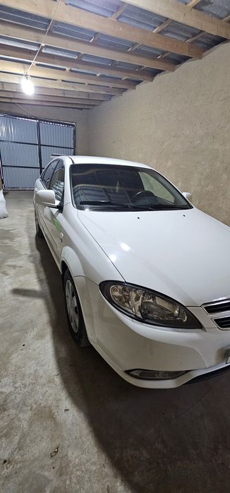 Chevrolet Jentra