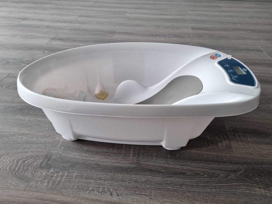 Cadita bebe Aquascale 3 in 1 cu termometru si cantar