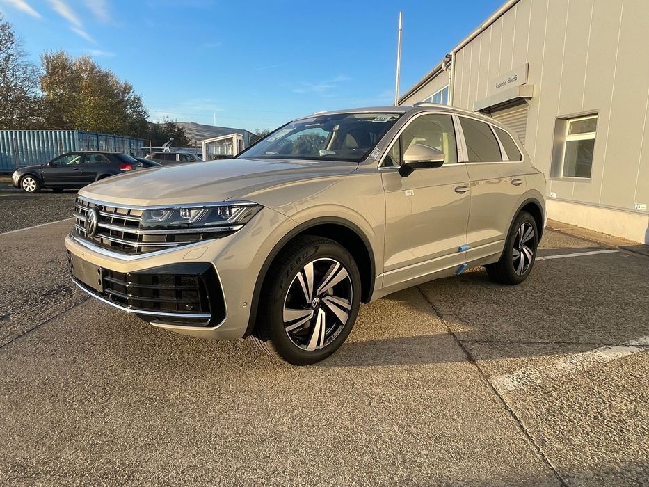 Volkswagen Touareg Matrix Soft Close Masaj Jante 20 Trapă Panoramica