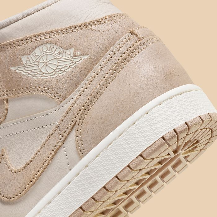 Jordan 1 mid " light tan" 44 originali noi