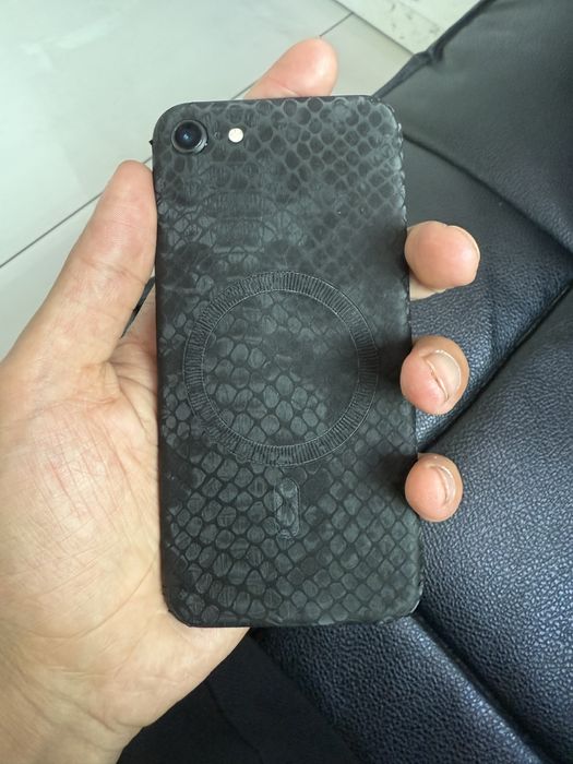 Iphone Se 2020 radnoy