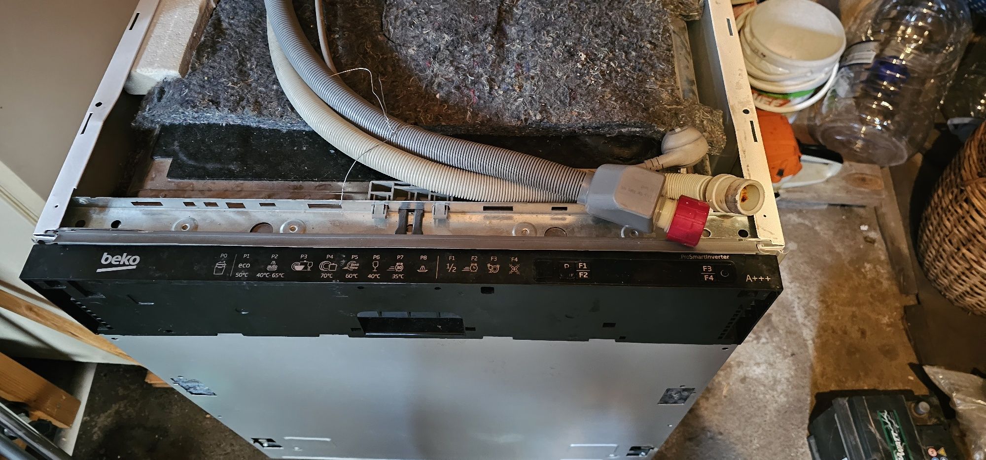 Съдомиялна за вграждане Beko 60см
