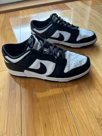 Nike Dunk Low Panda