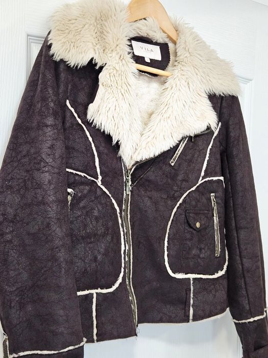 Кафяво дамско яке