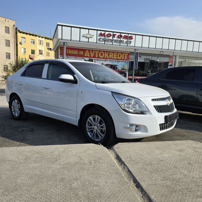 Кобальт ат сотилади