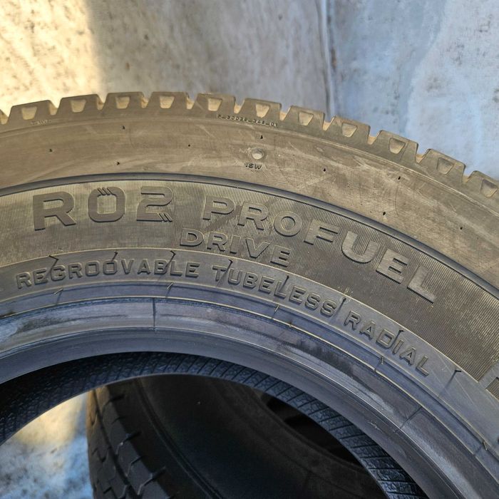 1 тежкотоварна гума 235/75R17.5 Pirelli RO2Drive 132/130M 14PR DOT2023