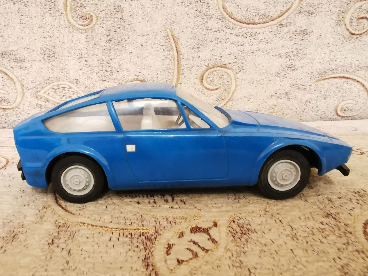 PIKO Alfa Romeo 1300 Junior Zagato ГДР